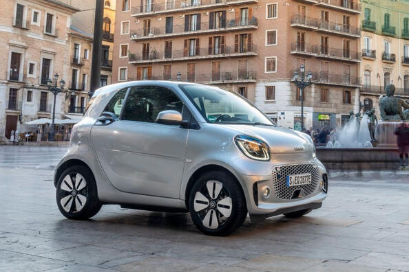 Smart EQ fortwo: stilig elbil för stan