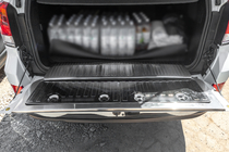 Toyota Land Cruiser 200 2007–2021 Sats bagageutrymmesinsatser (rostfritt stål) foto 7