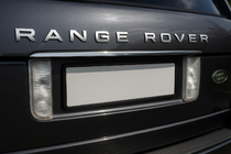 Range Rover III L322 2002–2012 Kromlist ovanför registreringsskylt (Carmos, rostfritt stål) foto 1