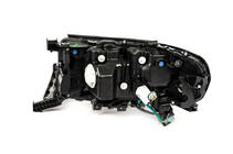 Toyota Land Cruiser 200 2007–2021 Höger framlykta 2016+ (Executive) foto 3