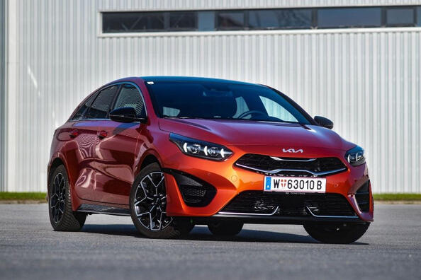 Test av faceliftade KIA ProCeed kombi