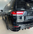 Toyota Land Cruiser 300 2021– WALD bodykit (för Prestige) foto 5