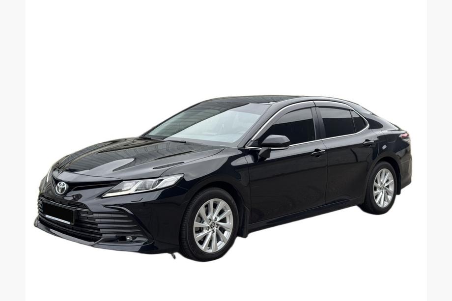 Toyota Camry 2017–2023 Stänkskydd Premium V2 (EU/USA, L/LE/XLE) (4 st) Image