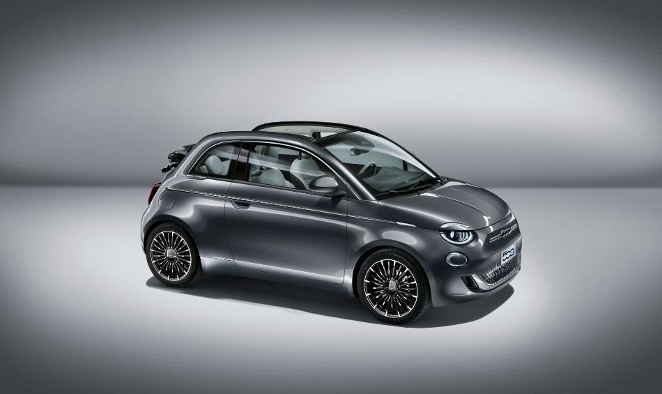 Fiat 500e Cabrio: stilren elektrisk cabriolet för stan