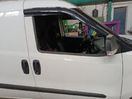 Hyundai H350 2014– Vindavvisare för sidorutor (2 st, Sunplex Sport) foto 2
