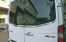 Mercedes Sprinter W906 2006–2018 Bakrutans kantlist Carmos (2 st, rostfritt stål) foto 1