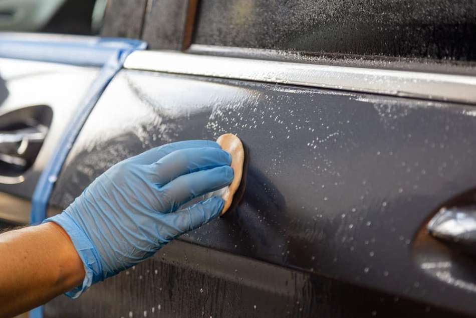 Så använder du clay bar för att rengöra bilen