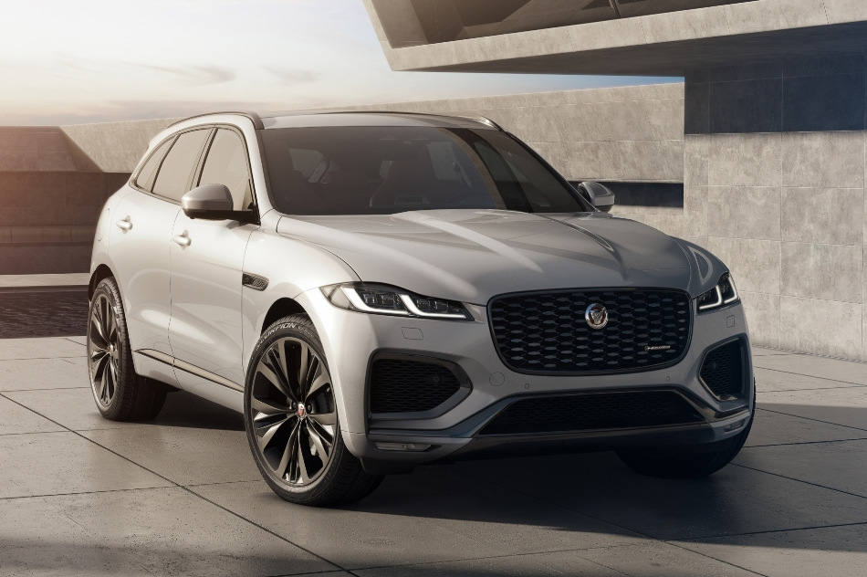 Uppdaterade Jaguar F-Pace: test av brittisk crossover