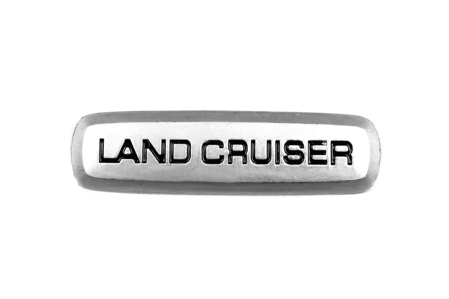 Toyota Land Cruiser aluminiumemblem för mattor (1 st) Image
