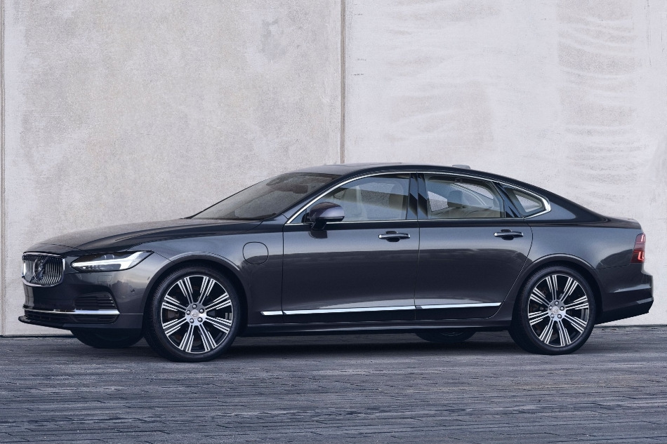 Test av uppdaterade premiumsedanen Volvo S90