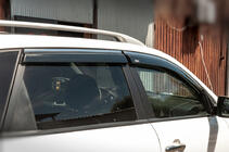 Kia Sorento II XM 2009–2014 Vindavvisare med kromlist (4 st, Niken) foto 2