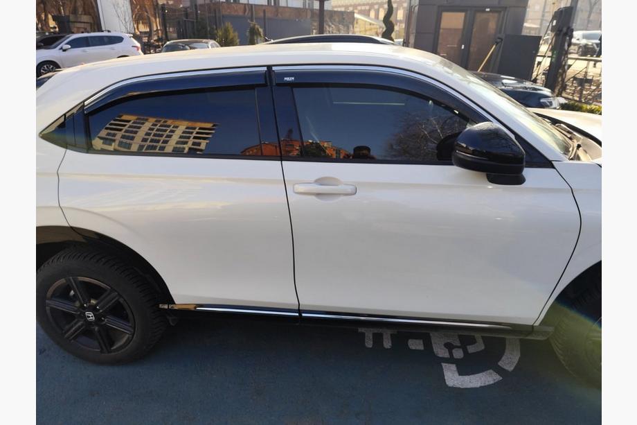 Honda eNS1 2022– Vindavvisare med kromlist (4 st, Niken) Image