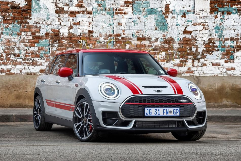 Test av den högpresterande MINI John Cooper Works Clubman-kombin