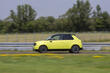 Honda e hatchback: test av en kompakt högteknologisk elbil foto 3