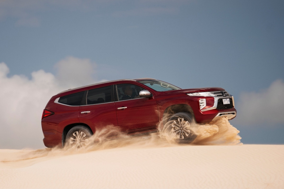 Mitsubishi Pajero Sport: uppdaterad terrängkrigare