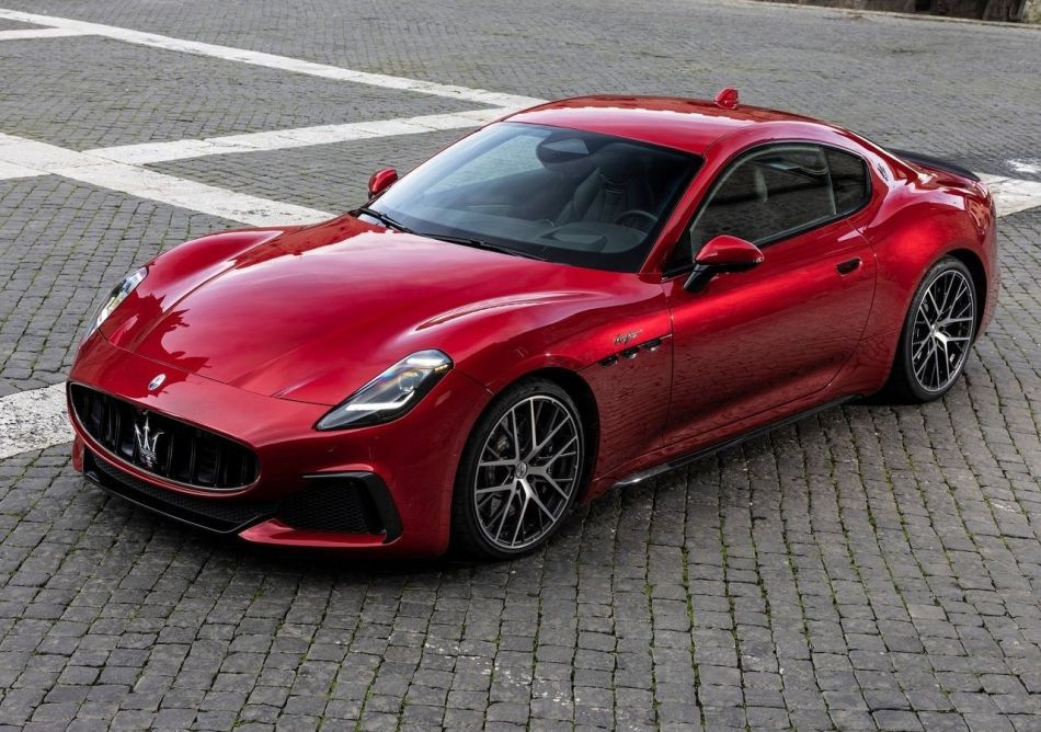 Test av Maserati GranTurismo lyxcoupé i II generationen