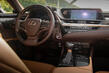 Lexus ES Hybrid: lyx och tystnad med eldrift foto 5