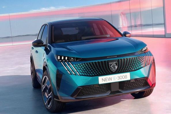 Test av elcrossovern Peugeot e-3008