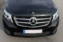 Mercedes Vito/V-klass W447 2014– Främre emblem under glas, kromad kant A2048806406 foto 2