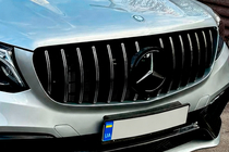 Mercedes GLE/ML class W166 2011–2018 Främre emblem under glas, svart kant a0008880111 (för GLE) foto 2