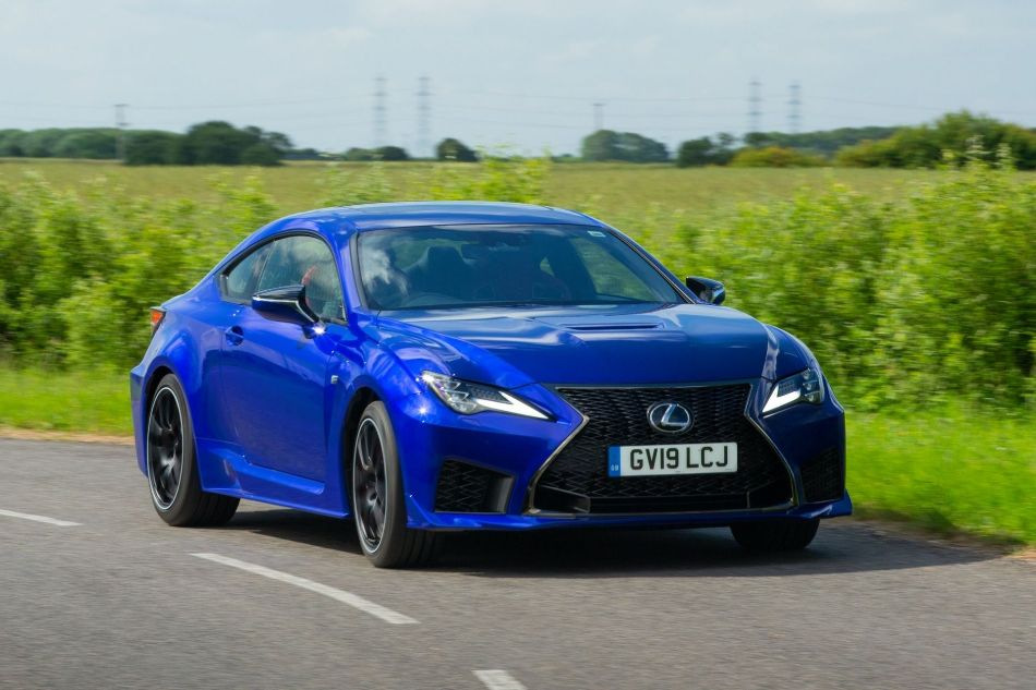 Test av den “trimmade” sportkupén Lexus RC F