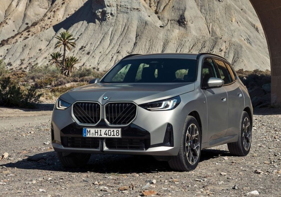 Test av BMW X3 2024: den bayerska crossovern är större och mer teknisk