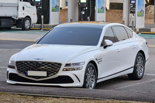 Genesis G80 2023 test: Uppdaterad koreansk premiumsedan är ännu vassare