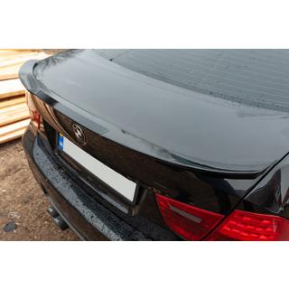 M4-Style spoiler (för E90, för lackering)