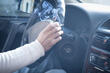 Så får du bort cigarettlukt i bilen foto 1