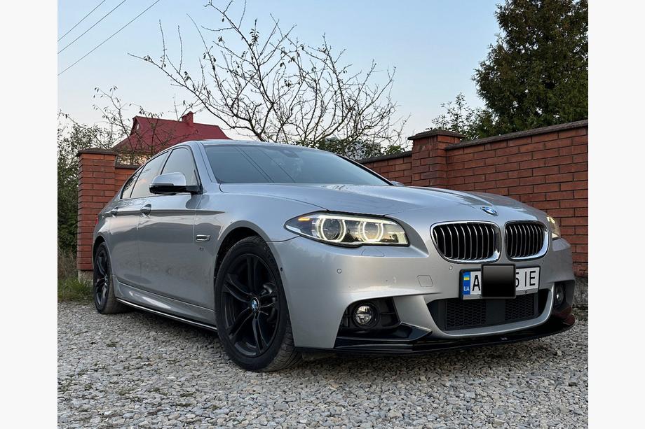 BMW 5-serien F10/F11 2010–2016 Frontläpp till stötfångare DPT Lip V-1 (för M-Performance, blanksvart) Image
