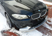 BMW 5-serien F10/F11 2010–2016 Frontläpp till stötfångare DPT Lip V-2 (för M-Performance, svart högglans) foto 2