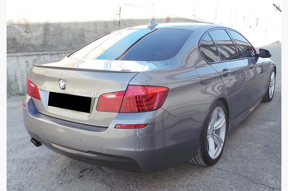 BMW 5-serien F10/F11 2010–2016 MP-style spoiler (för F10, för lackering) Foto 1