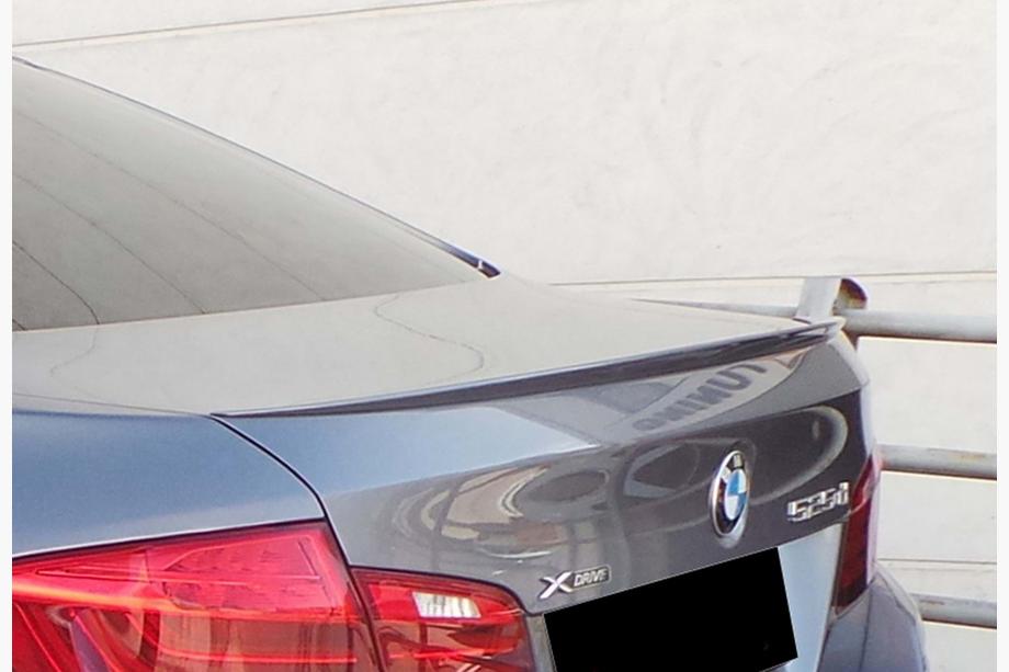 BMW 5-serien F10/F11 2010–2016 MP-style spoiler (för F10, för lackering) Foto 5