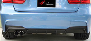 BMW 3-serien F30/F31 2012–2019 Bakre diffuser DPT V-1 (för M Performance, högglans svart) foto 1