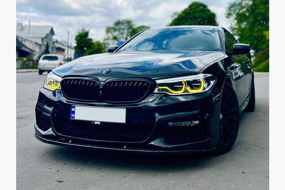 BMW 5-serien G30/G31 2017–2023 Frontläpp till främre stötfångare DPT Lip V1 (för M-Performance 2017-2020, blank svart) Foto 3