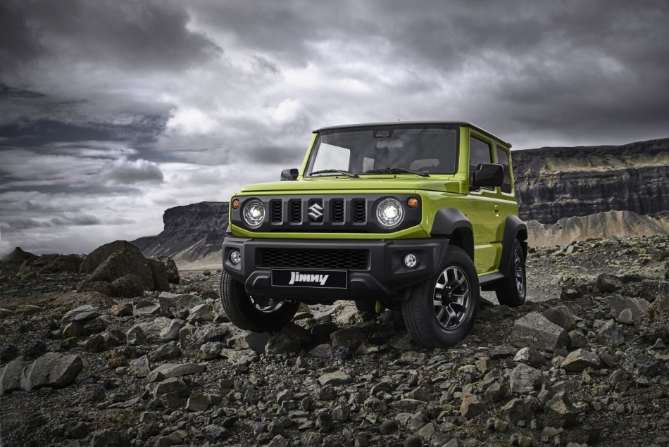 Legendariska terrängbilen Suzuki Jimny, fjärde generationen