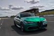 Alfa Romeo Giulia 2022: uppdaterad italiensk sedan foto 3
