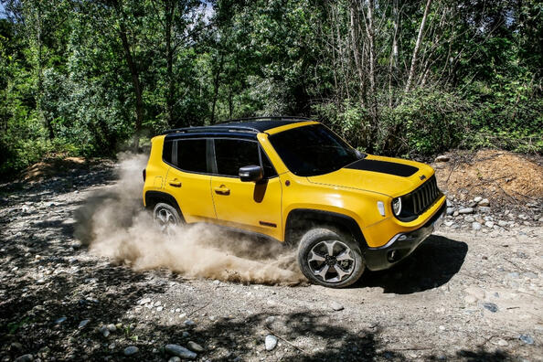 Genomgång av faceliftade versionen av Jeep Renegade-crossoveren