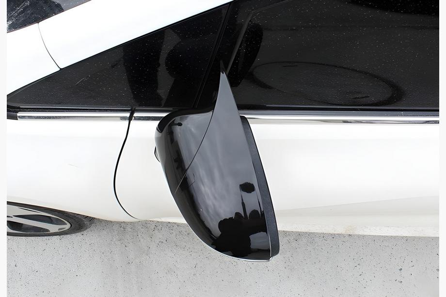 Kia Rio 2012–2017 BMW-Style spegelskåpor (med blinkers, 2 st.) Image