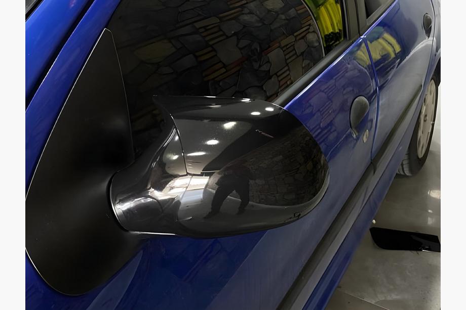 Peugeot 206 1998–2024 Spegelkåpor BMW-Style (2 st.) Image