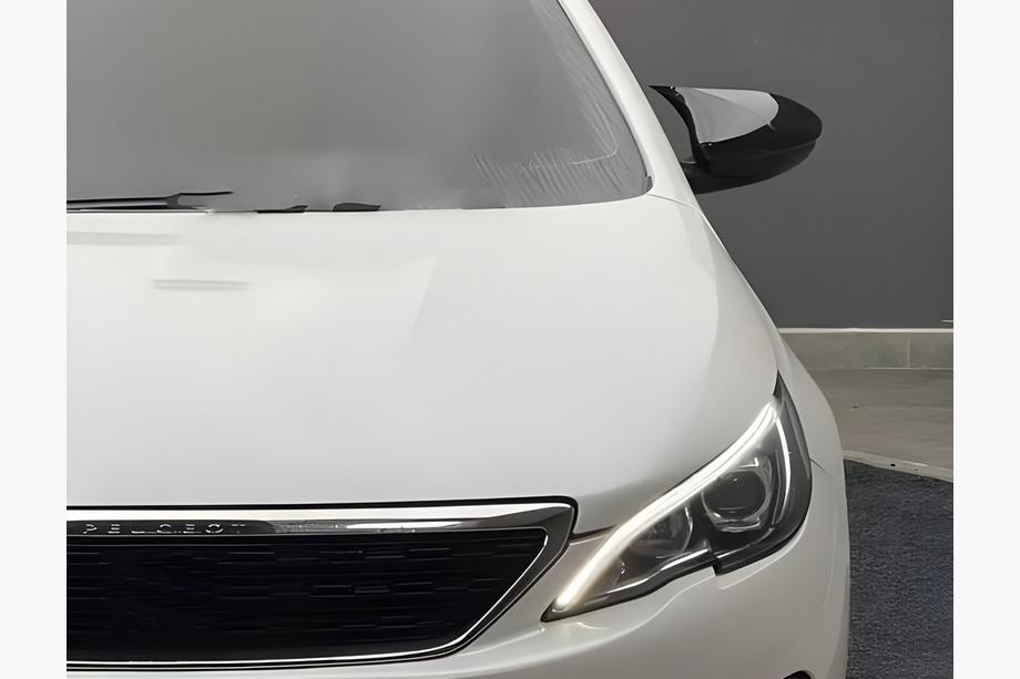 Peugeot 308 2014–2021 Spegelkåpor BMW-Style (2 st.) Image