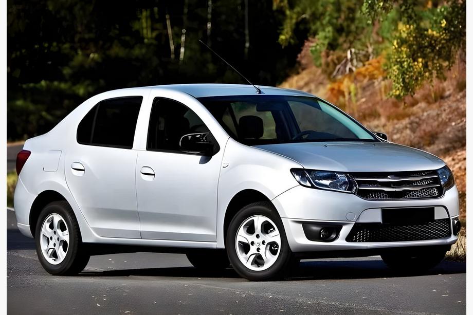 Renault Logan II 2013–2022 Spegelkåpor BMW-Style (2 st.) Image