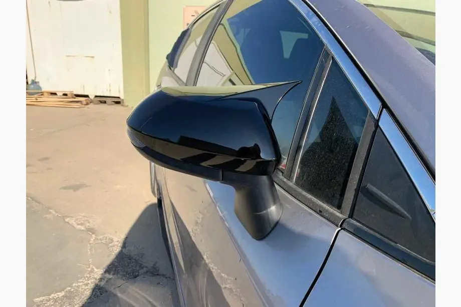 Toyota Corolla 2019– Spegelkåpor BMW-Style (2 st.) Image