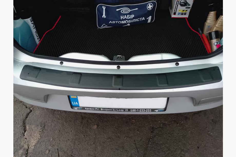 Dacia Logan I 2008–2012 Bakre stötfångardiffusor (SD, ABS, Esa) Image