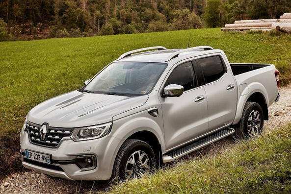 Renault Alaskan i test: pålitlig pickup för jobb och fritid