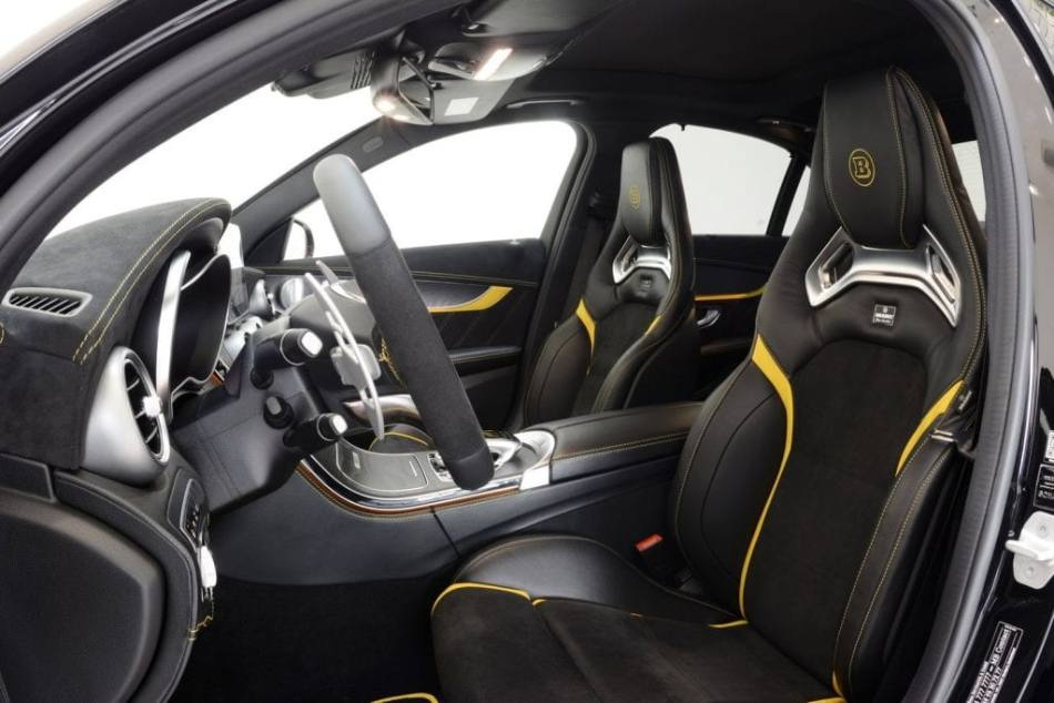 Interiörtuning för bilen: säten, ratt och klädsel