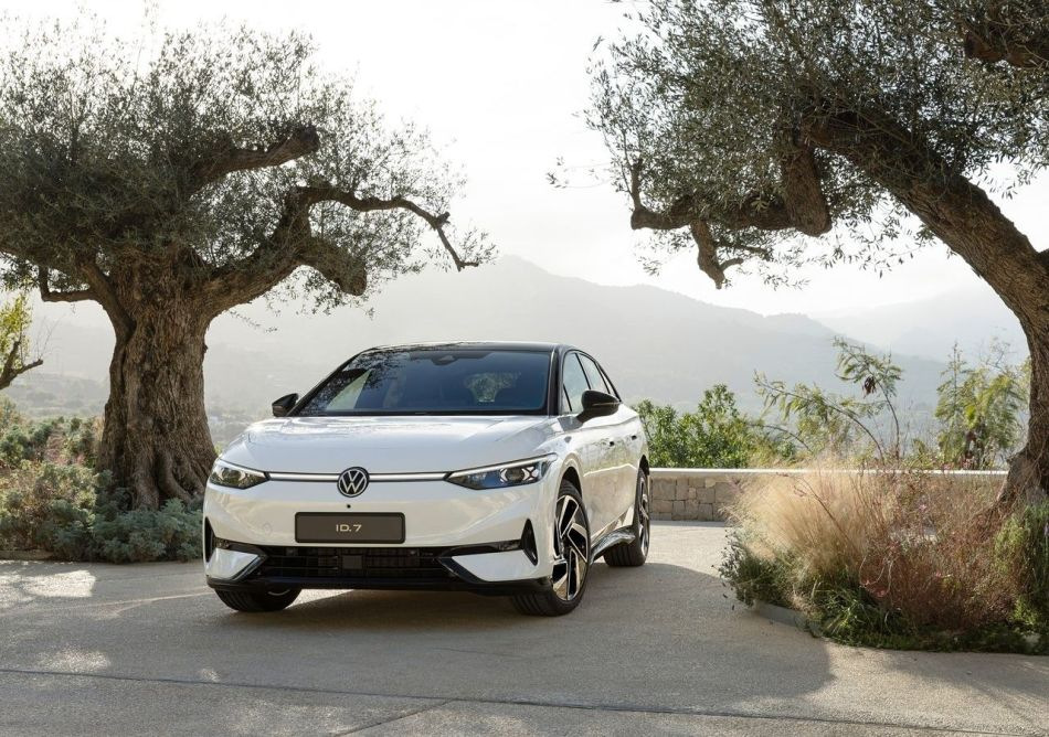 Test av Volkswagen ID.7: ny elektrisk sedan