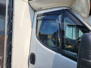 Iveco Daily 2014– Vindavvisare, insticksmodell (halvtransparenta, 2 st., Cagatay) foto 3