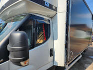 Iveco Daily 2014– Vindavvisare, insticksmodell (halvtransparenta, 2 st., Cagatay) foto 4