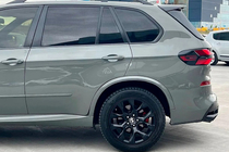 BMW X5 E70 2007–2013 Restylingkit för X5M F95 2024 foto 23
